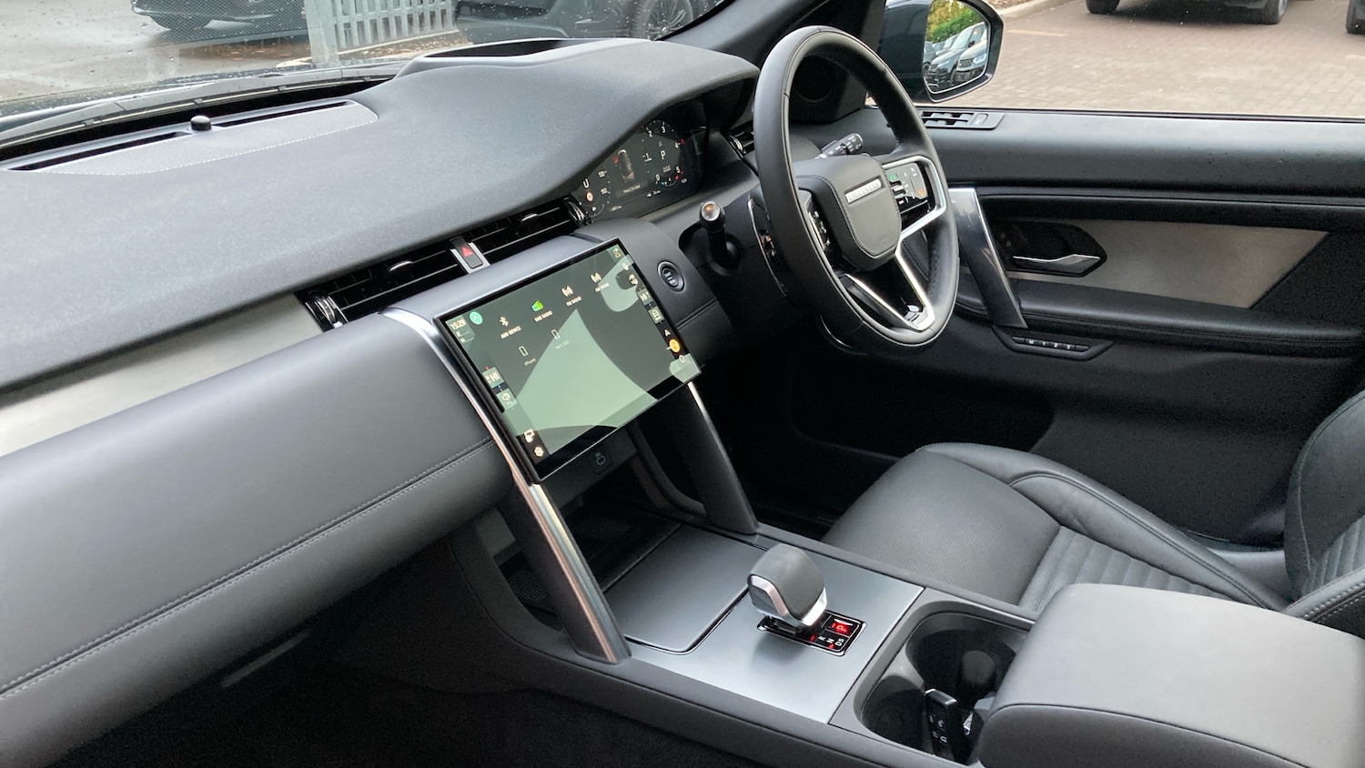 Used Land Rover Discovery Sport 2025 for sale - 76467903: Photo 41