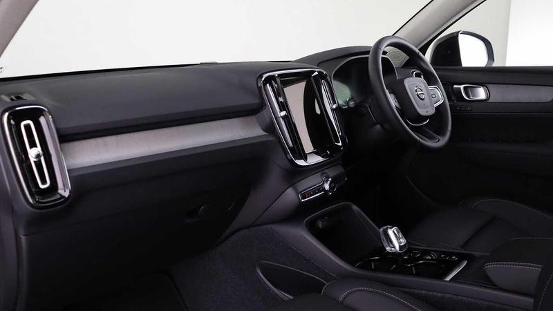 Used Volvo XC40 2025 for sale - 76056032: Photo 17