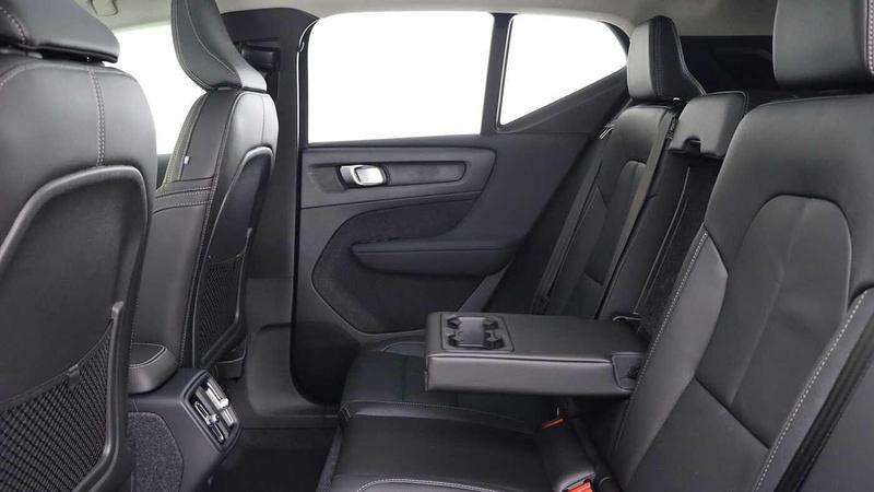 Used Volvo XC40 2025 for sale - 76056032: Photo 35