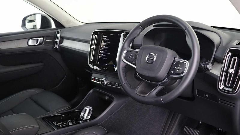 Used Volvo XC40 2025 for sale - 76056032: Photo 5