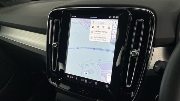 Used Volvo XC40 2023 for sale - 75385759: Photo 16