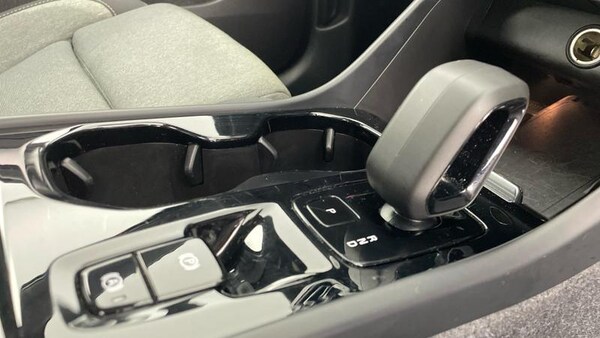 Used Volvo XC40 2023 for sale - 75385759: Photo 21