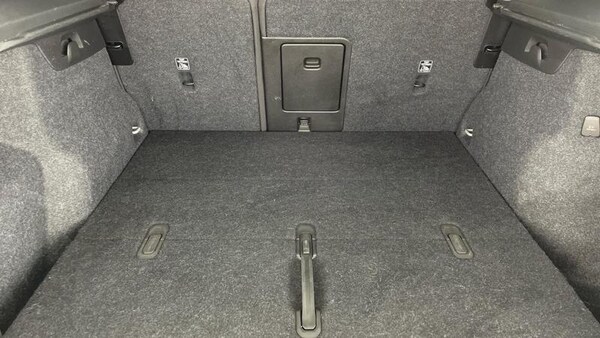 Used Volvo XC40 2023 for sale - 75385759: Photo 24