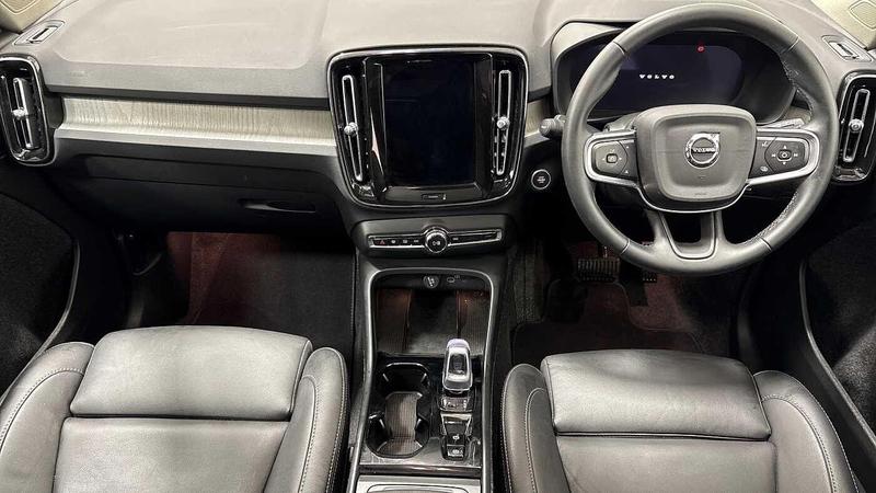 Used Volvo XC40 2024 for sale - 76895613: Photo 10