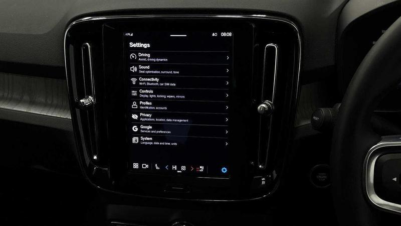 Used Volvo XC40 2024 for sale - 76895613: Photo 35