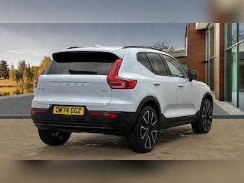Used Volvo XC40 2024 for sale - 76895613: Photo