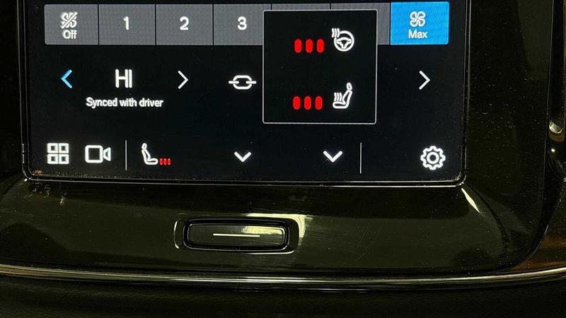 Used Volvo XC40 2024 for sale - 76895613: Photo 41