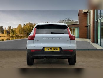 Used Volvo XC40 2024 for sale - 76895613: Photo