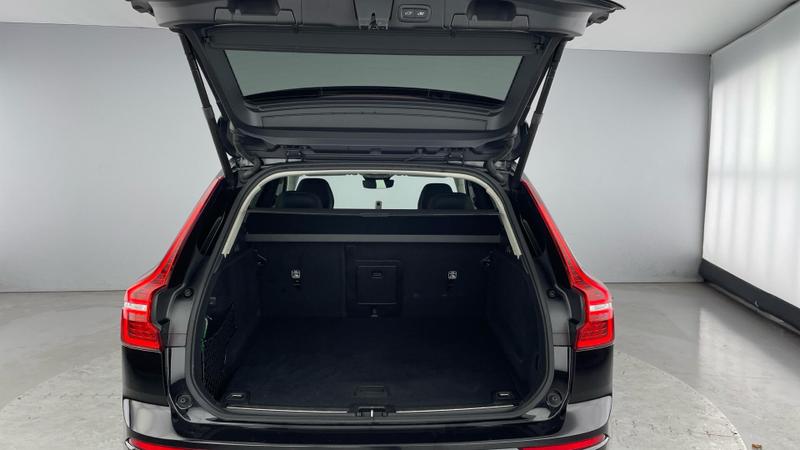 Used Volvo XC60 2024 for sale - 76316971: Photo 12
