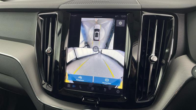 Used Volvo XC60 2024 for sale - 76316971: Photo 32