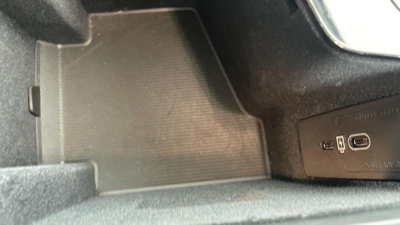 Used Volvo XC60 2024 for sale - 76316971: Photo 33