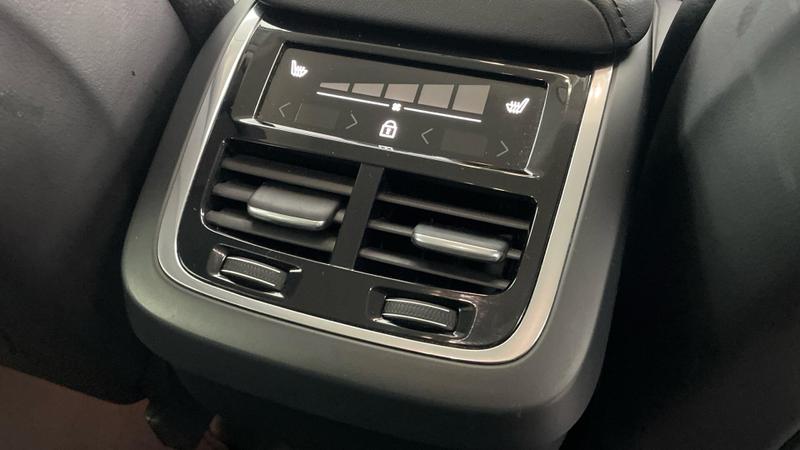 Used Volvo XC60 2024 for sale - 76316971: Photo 35