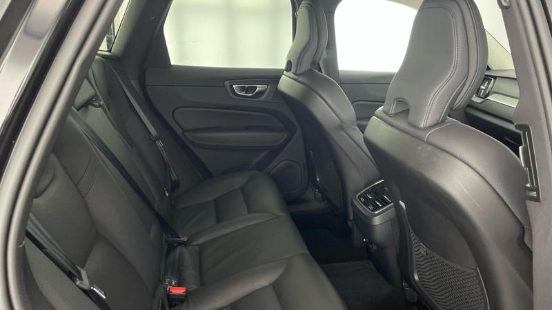 Used Volvo XC60 2024 for sale - 76316971: Photo 9