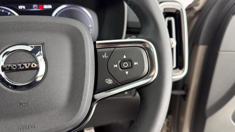 Used Volvo XC40 2022 for sale - 75969331: Photo 17