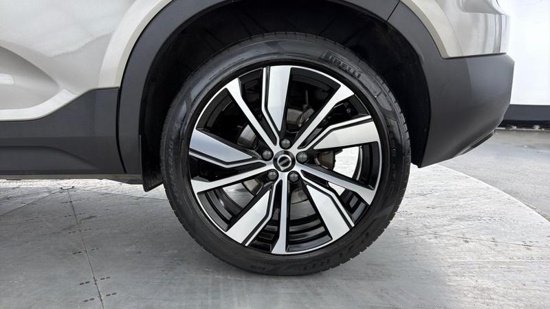 Used Volvo XC40 2022 for sale - 75969331: Photo 32