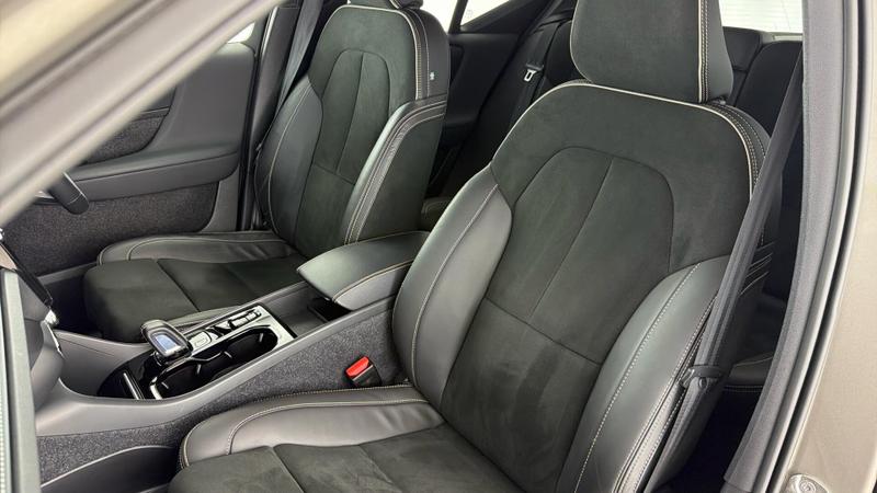 Used Volvo XC40 2022 for sale - 75969331: Photo 37