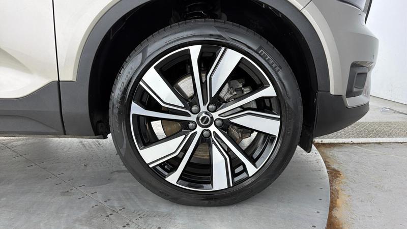 Used Volvo XC40 2022 for sale - 75969331: Photo 5