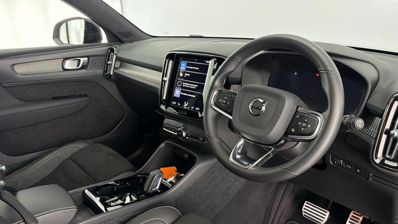 Used Volvo XC40 2022 for sale - 75969331: Photo 6