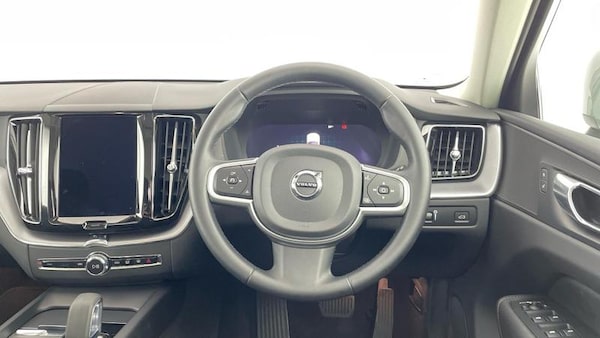 Used Volvo XC60 2022 for sale - 75130856: Photo 10