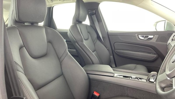 Used Volvo XC60 2022 for sale - 75130856: Photo 13