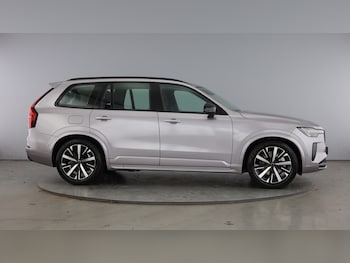 Used Volvo XC90 2025 for sale - 77938309: Photo