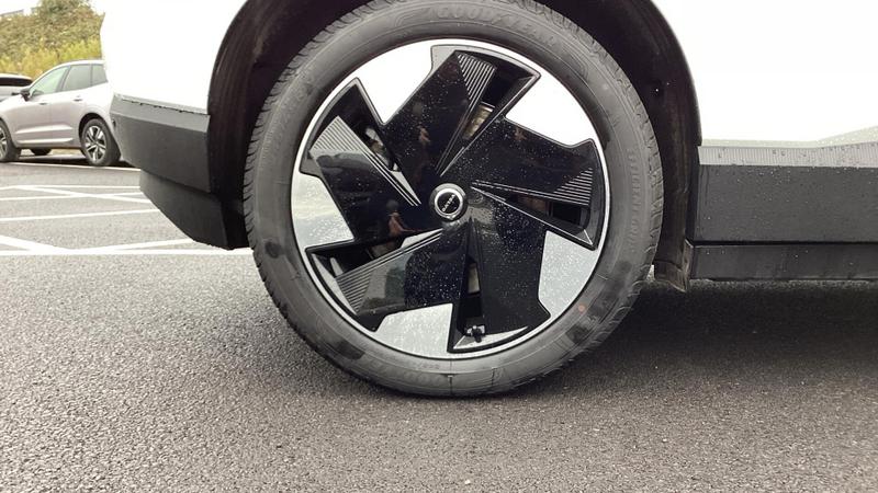 Used Volvo EX30 2025 for sale - 75778870: Photo 5