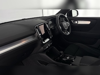 Used Volvo XC40 2025 for sale - 77791269: Photo