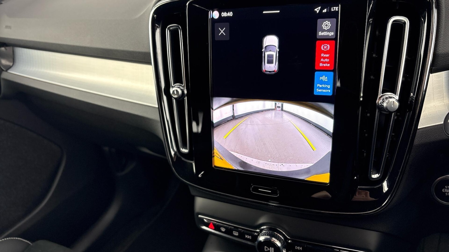 Used Volvo XC40 2025 for sale - 77791269: Photo 31