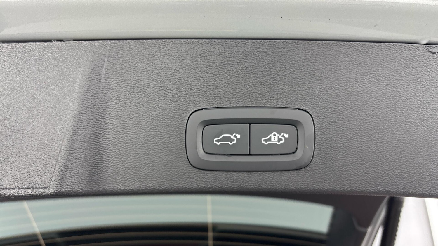 Used Volvo XC40 2025 for sale - 77791269: Photo 35