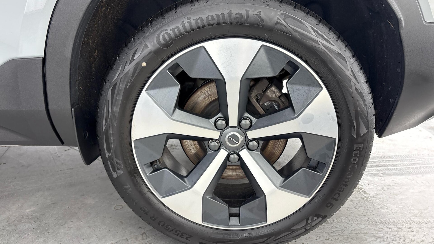 Used Volvo XC40 2025 for sale - 77791269: Photo 36