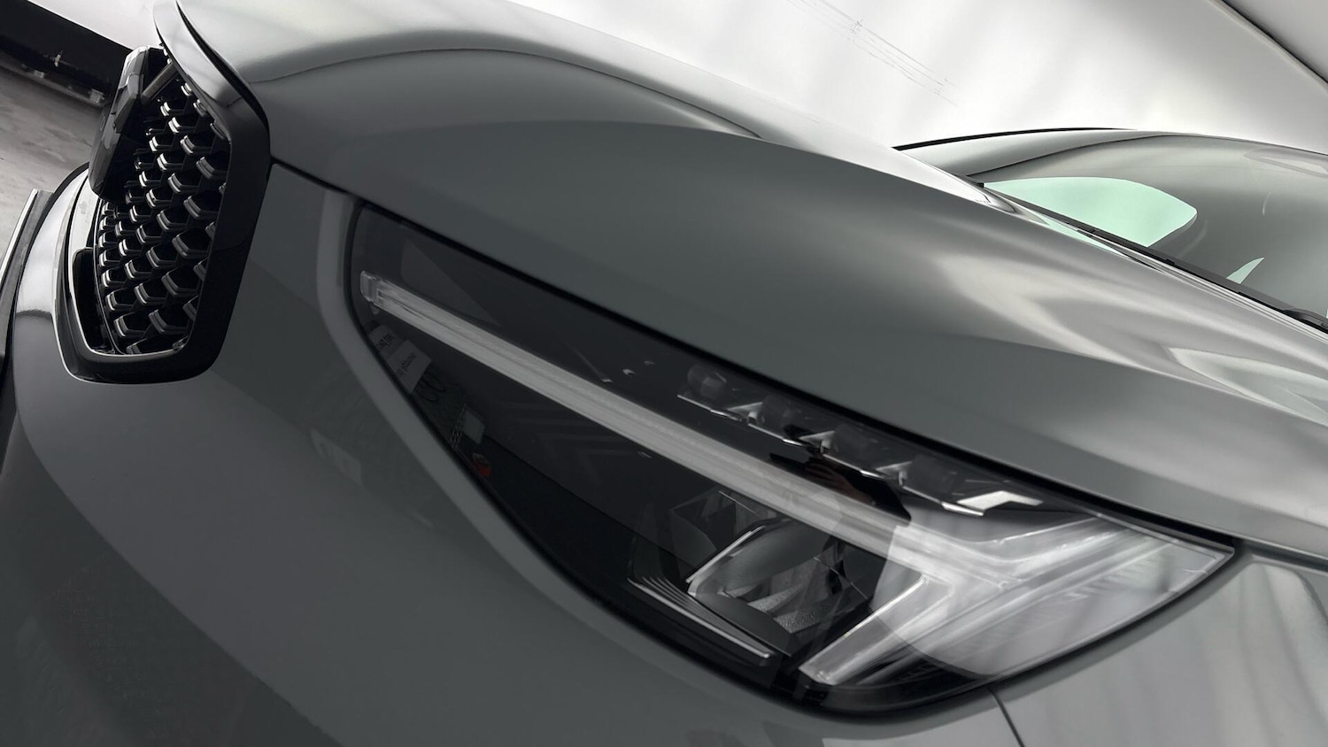 Used Volvo XC40 2025 for sale - 77791269: Photo 43