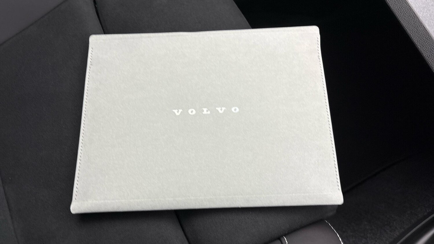 Used Volvo XC40 2025 for sale - 77791242: Photo 13