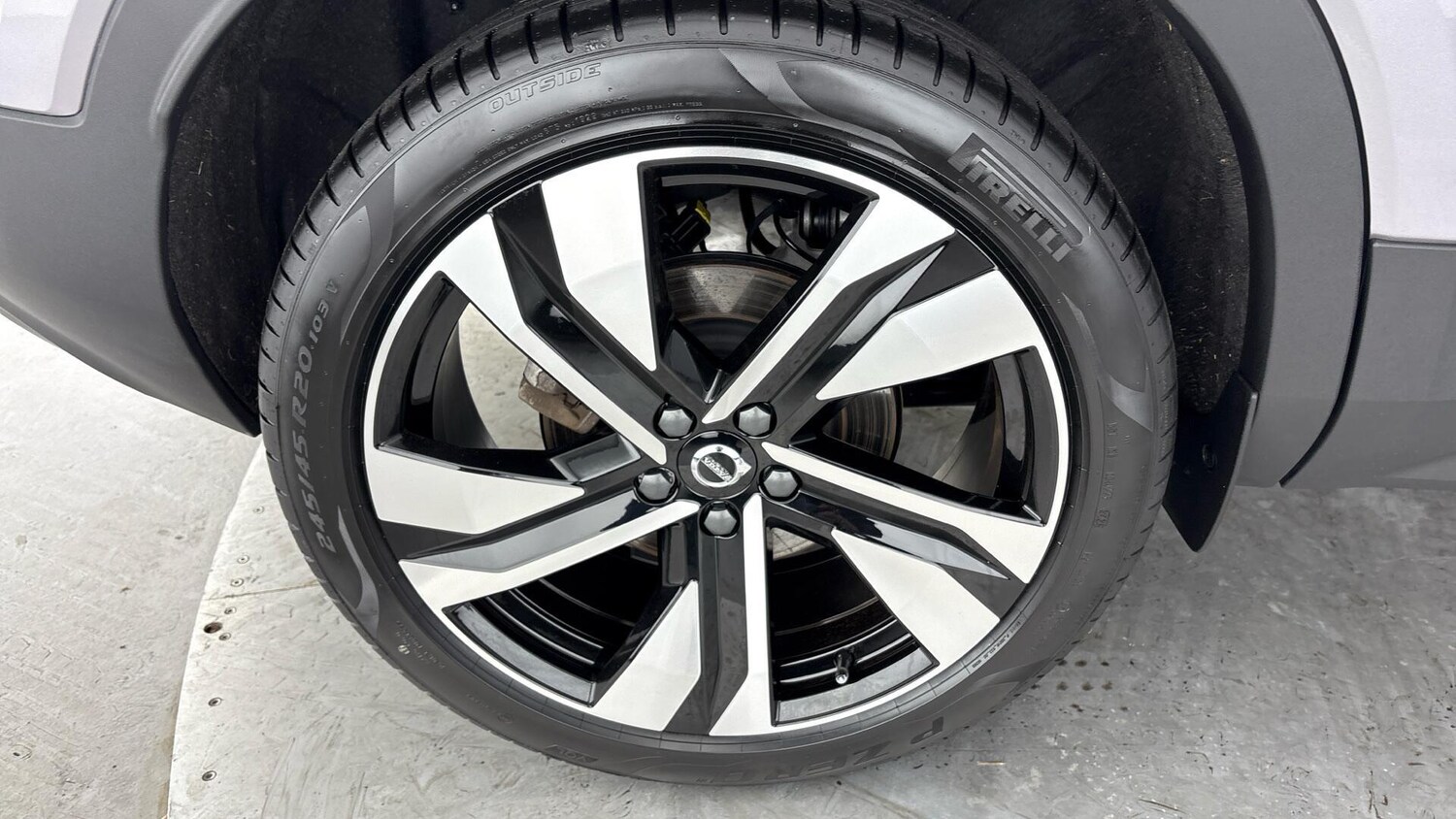 Used Volvo XC40 2025 for sale - 77791242: Photo 34