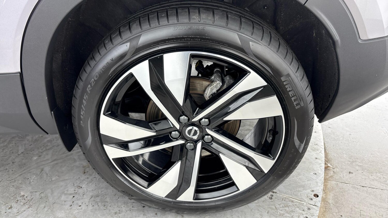 Used Volvo XC40 2025 for sale - 77791242: Photo 35