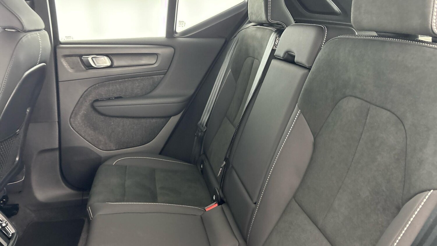 Used Volvo XC40 2025 for sale - 77791242: Photo 36