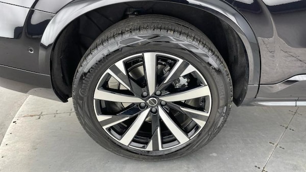 Used Volvo XC90 2025 for sale - 76117457: Photo 25