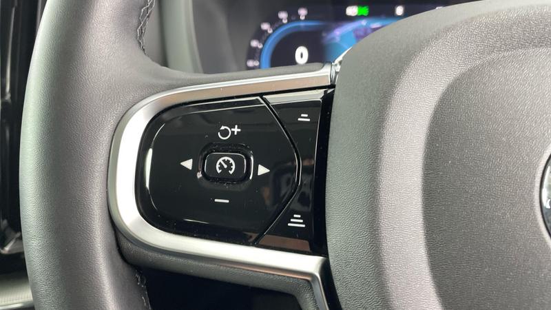 Used Volvo XC60 2024 for sale - 76748144: Photo 26