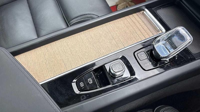 Used Volvo XC60 2025 for sale - 77301227: Photo 32