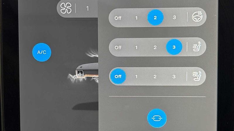 Used Volvo XC60 2025 for sale - 77301227: Photo 41