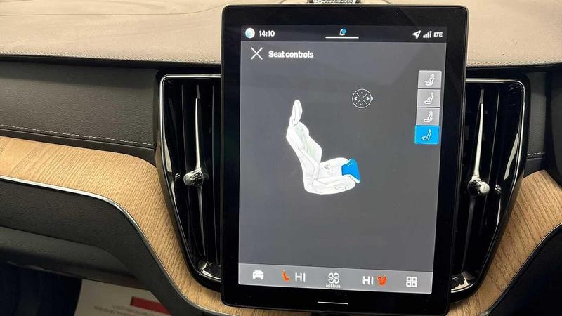 Used Volvo XC60 2025 for sale - 77301227: Photo 42