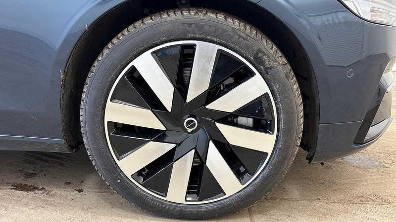 Used Volvo V90 2025 for sale - 77312682: Photo 16