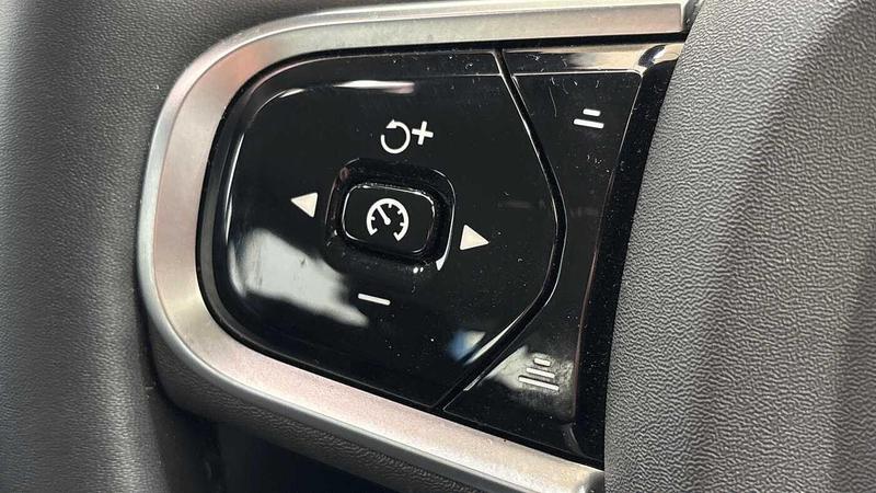 Used Volvo V90 2025 for sale - 77312682: Photo 30