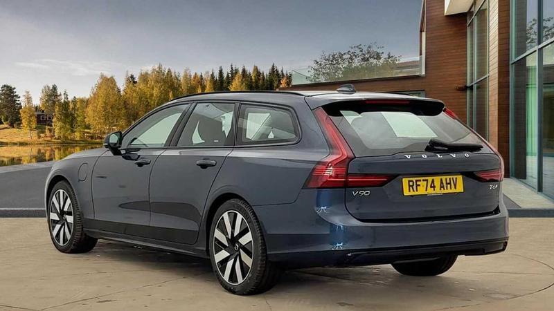 Used Volvo V90 2025 for sale - 77312682: Photo 5