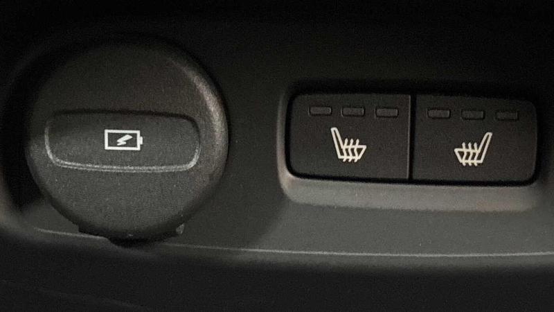 Used Volvo XC40 2022 for sale - 77462396: Photo 17