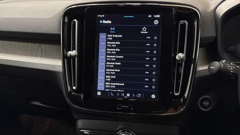 Used Volvo XC40 2022 for sale - 77462396: Photo 36