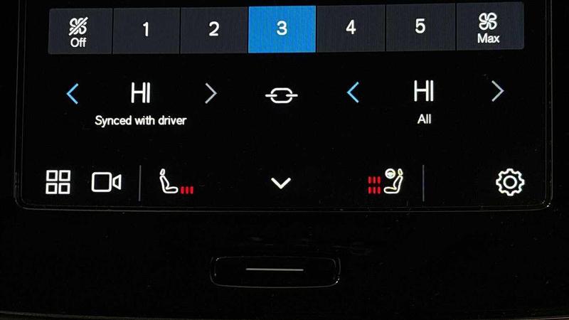 Used Volvo XC40 2022 for sale - 77462396: Photo 39