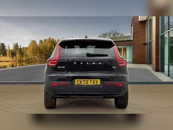 Used Volvo XC40 2022 for sale - 77462396: Photo