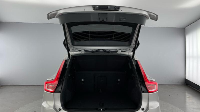 Used Volvo XC40 2025 for sale - 76008624: Photo 12