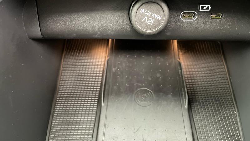 Used Volvo XC40 2025 for sale - 76008624: Photo 14