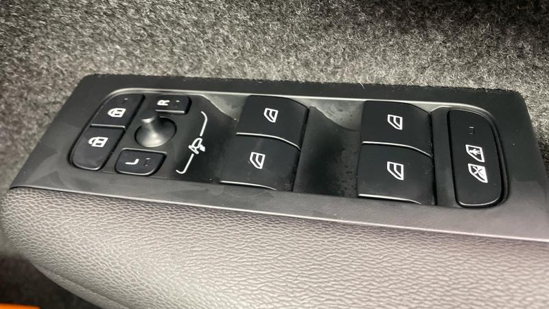 Used Volvo XC40 2025 for sale - 76008624: Photo 21